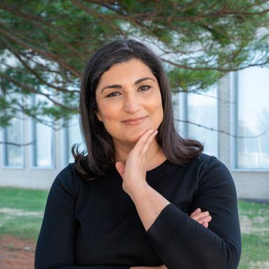 Elham Tabassi headshot