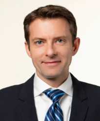 Thomas Mertens headshot