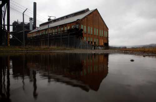 Picture of an abandoned steel blast furnace in Pittsburgh, Pennsylvania