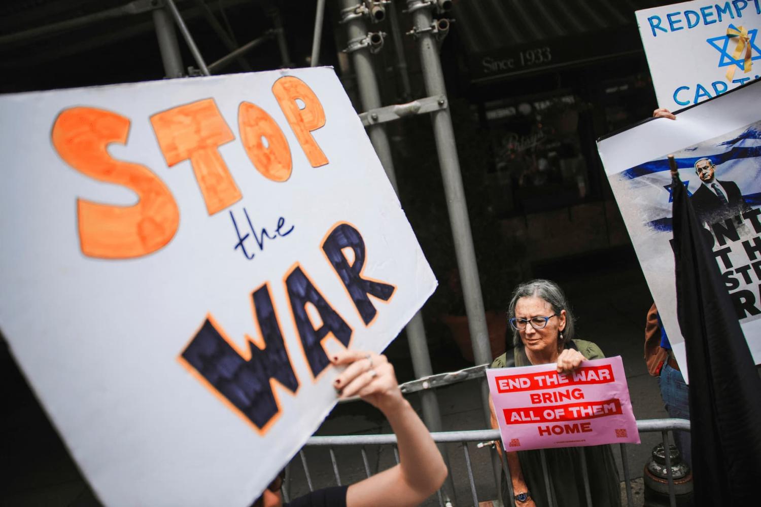 People take part in a protest against the Israeli government, demanding the release of all hostages, amid the ongoing conflict in Gaza between Israel and Hamas, outside the Israeli consulate in New York City, U.S. July 7, 2025. REUTERS/Eduardo Munoz
