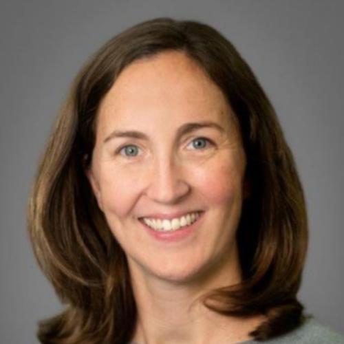 alexandra aylward headshot