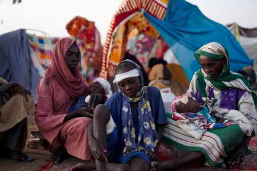 displaced and wounded people in Sudan