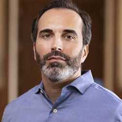 Alexander Bick headshot