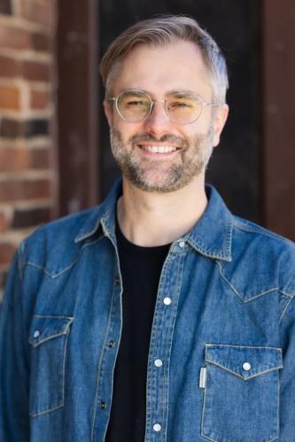 Tim Vordtriede headshot