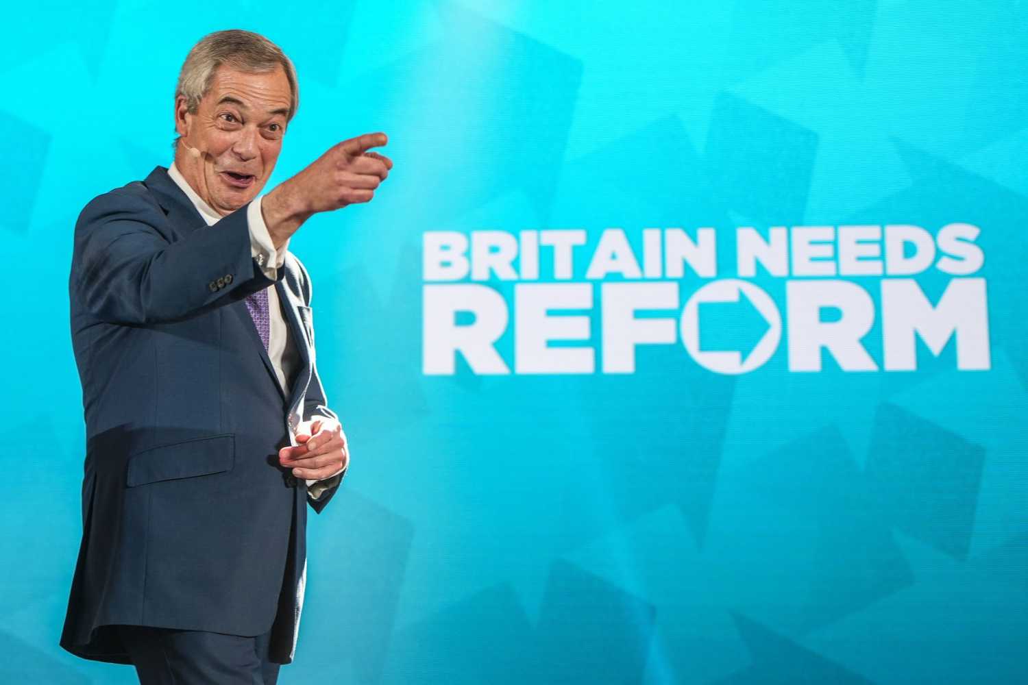 Reform UK leader Nigel Farage delivers a speech to a Reform UK rally on January 19, 2026, in Newark-on-Trent, United Kingdom.