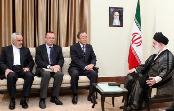 (From left to right) First Vice President of the Islamic Republic Mohammad Reza Rahimi, U.N. Under-Secretary-General for Political Affairs Jeffrey Feltman, U.N. Secretary-General Ban Ki-moon meet with Iran's Supreme Leader Ali Khamenei in Tehran in August 2012.