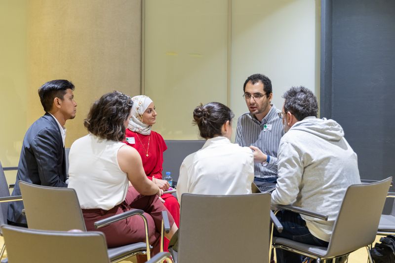 Vibe teaming for collective sensemaking: Exploring human flourishing in the age of AI at Education House