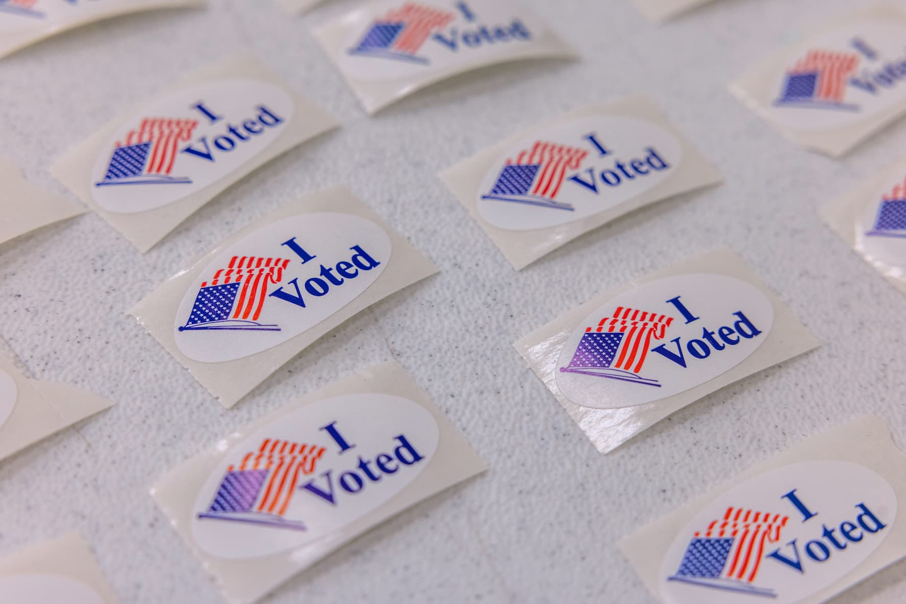 Intraparty tensions shape the 2026 midterm primary landscape