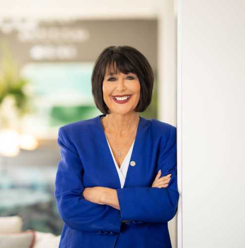 philomena mantella headshot