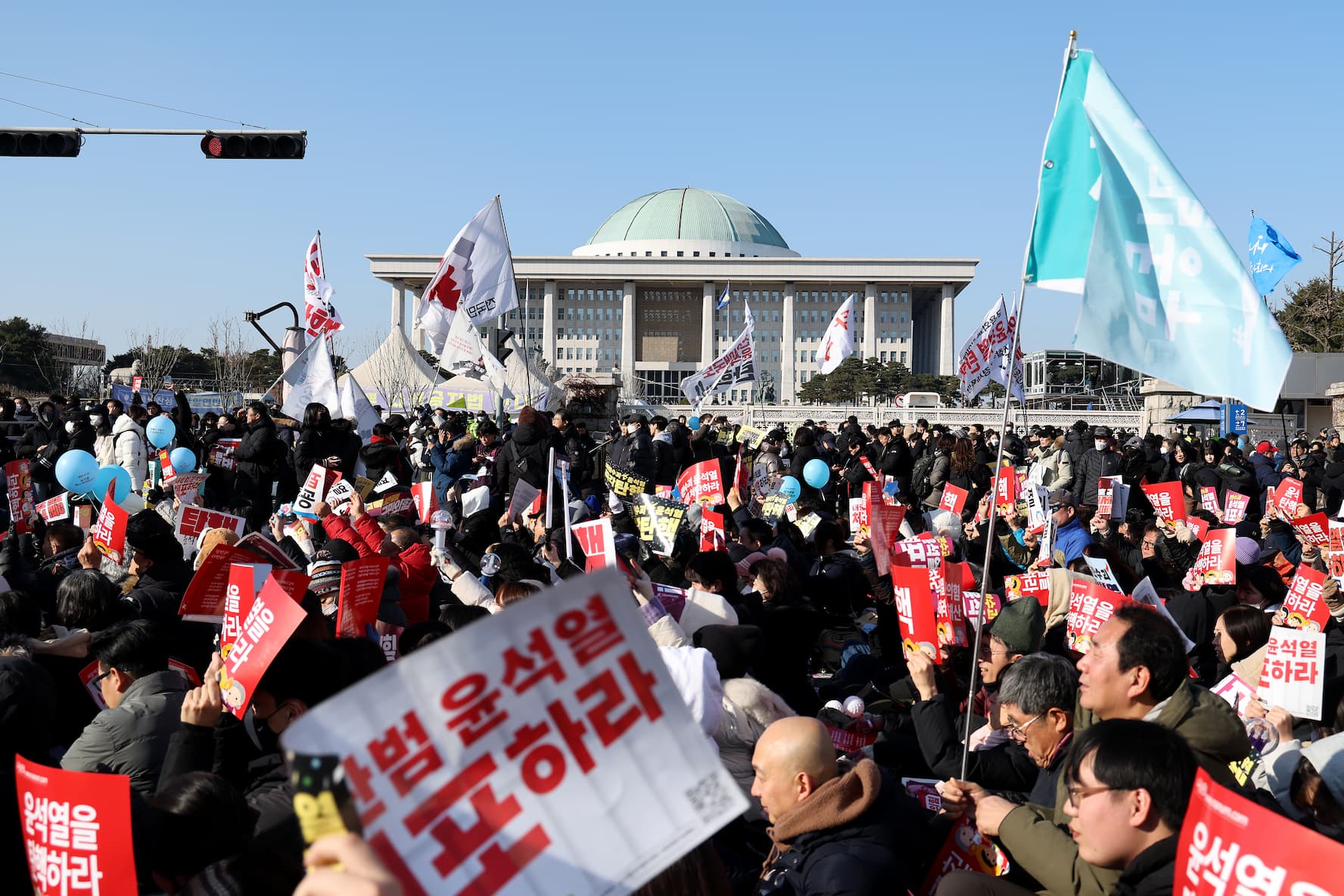 From martial law to democratic renewal in South Korea