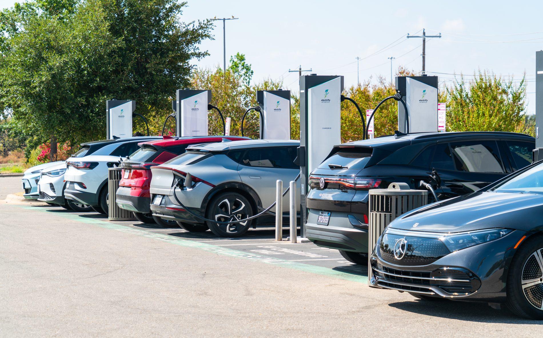 States at the wheel: A state policy scorecard on electric vehicle readiness