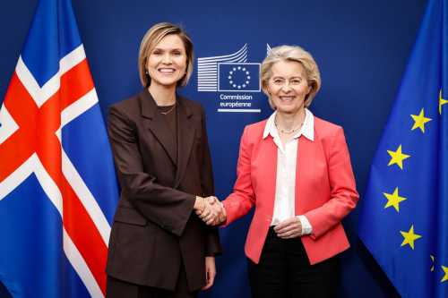 European Commission President Ursula von der Leyen (R) shakes hands with Iceland's Prime Minister Kristrun Mjoll Frostadottir at the European Commission In Brussels, on January 14, 2026.