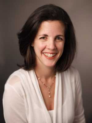 julie a. marsh headshot