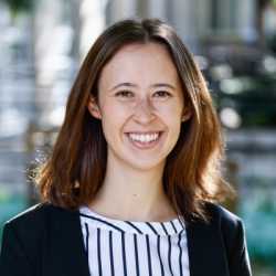 Sarah Calame headshot